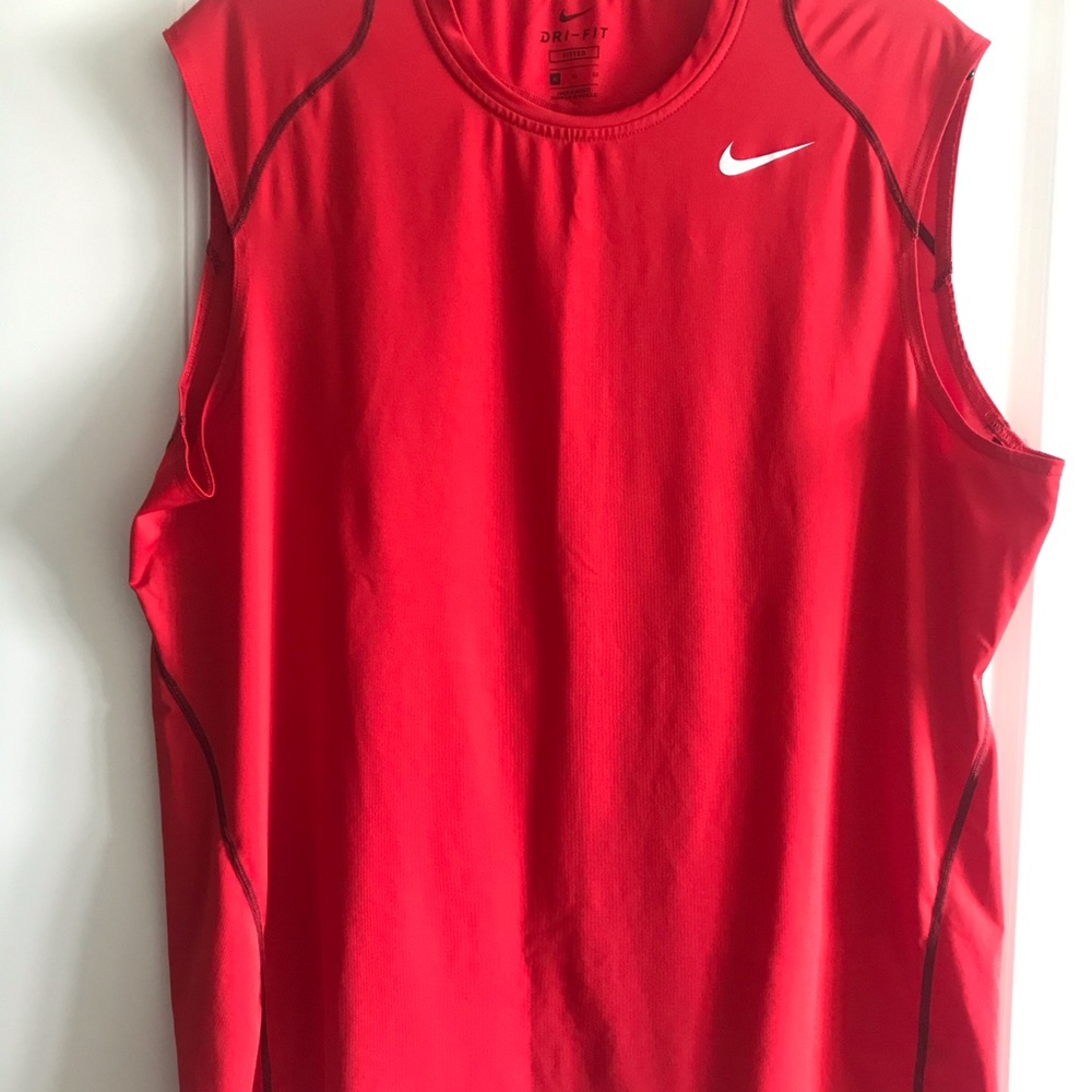 Nike Pro stay cool thank top.